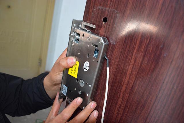 Electronic mortise lock install