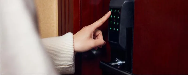 Fingerprint smart door lock